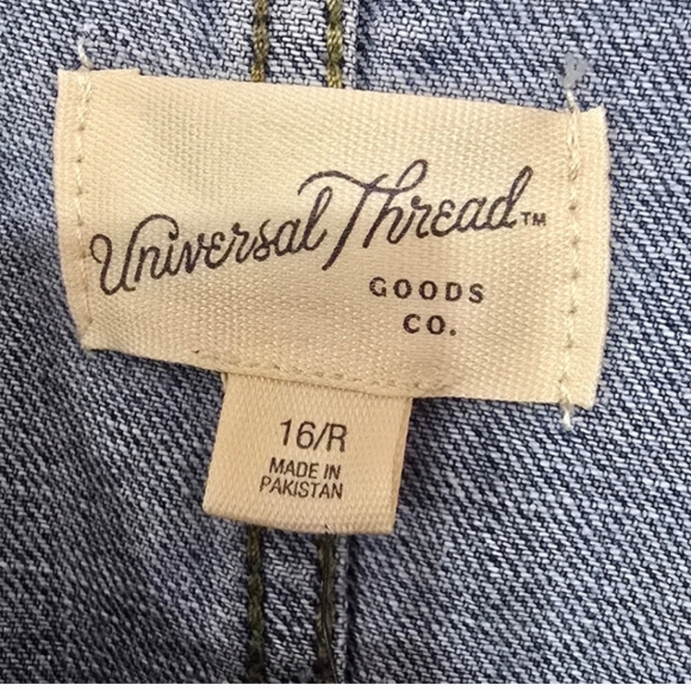 Universal Thread Light Blue Denim Overalls - Picture 4 of 7